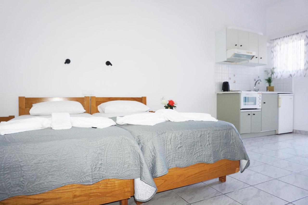 Aphrodite Studios & Apartment Bali  Dış mekan fotoğraf